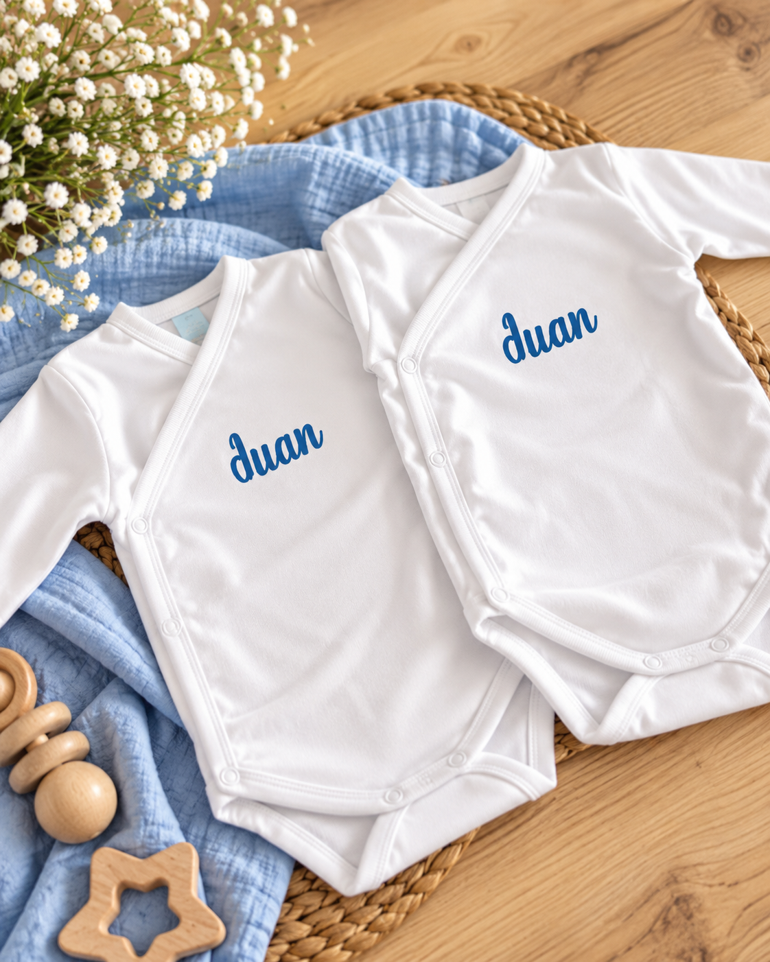 Body de bebé cruzado personalizado con nombre – Manga larga