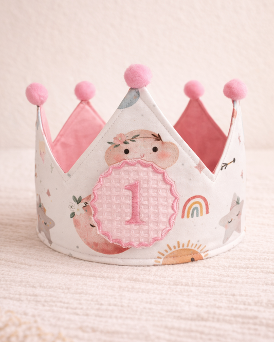 Corona de Cumpleaños Nubes y Arcoíris Rosas