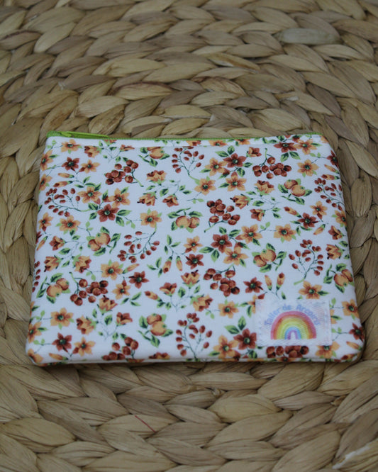 Monedero flores naranjas