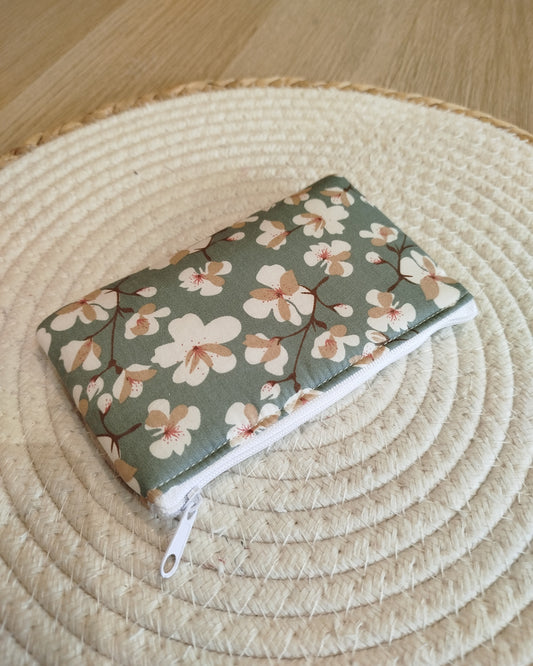 Monedero verde floral