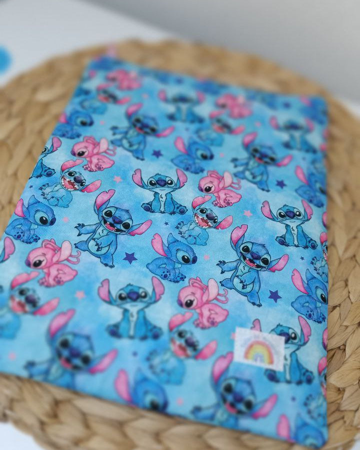 Funda literaria lilo y stitch