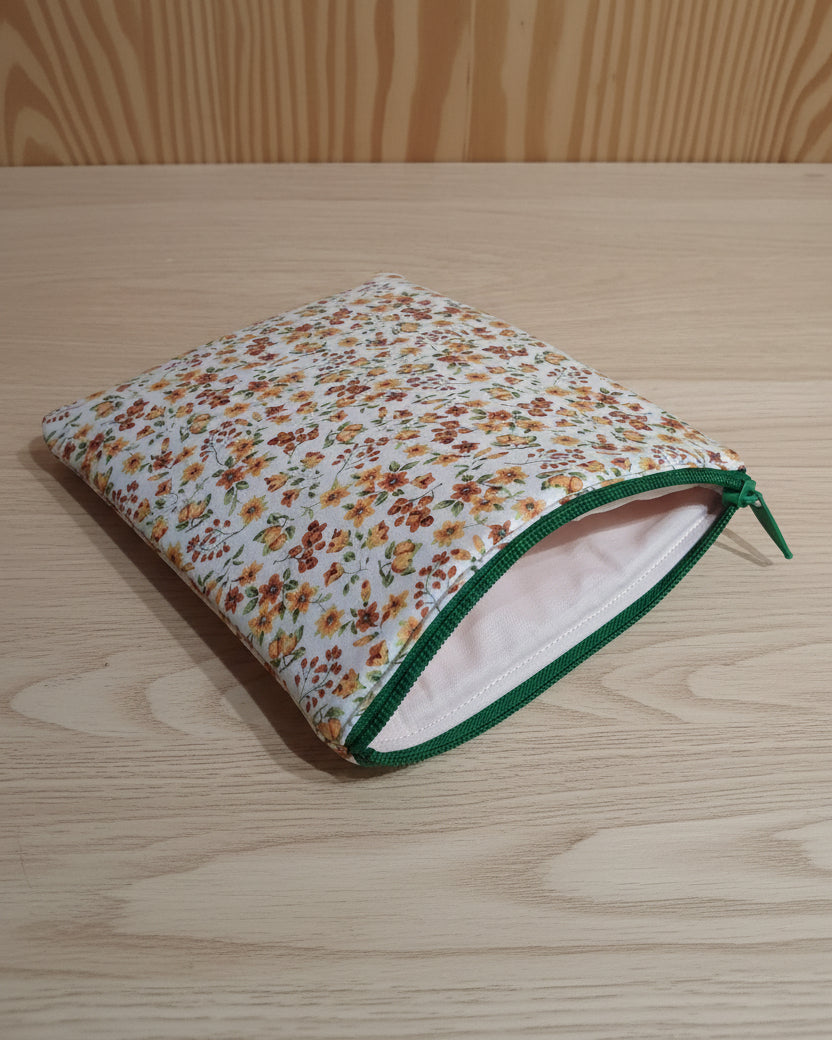 Funda literaria floral otoño