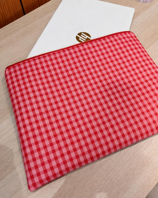 Funda para portátil · Vichy fresa (rosa y rojo)