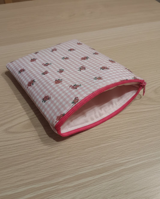 Funda literaria Vichy rosa floral